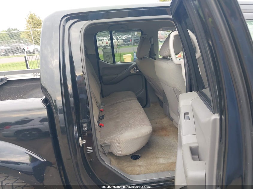 2017 NISSAN FRONTIER auction photo 8
