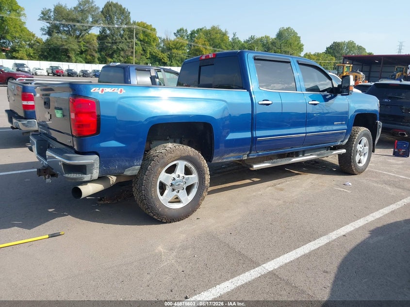 2015 CHEVROLET SILVERADO 2500HD BUILT AFTER AUG 14 auction photo 4