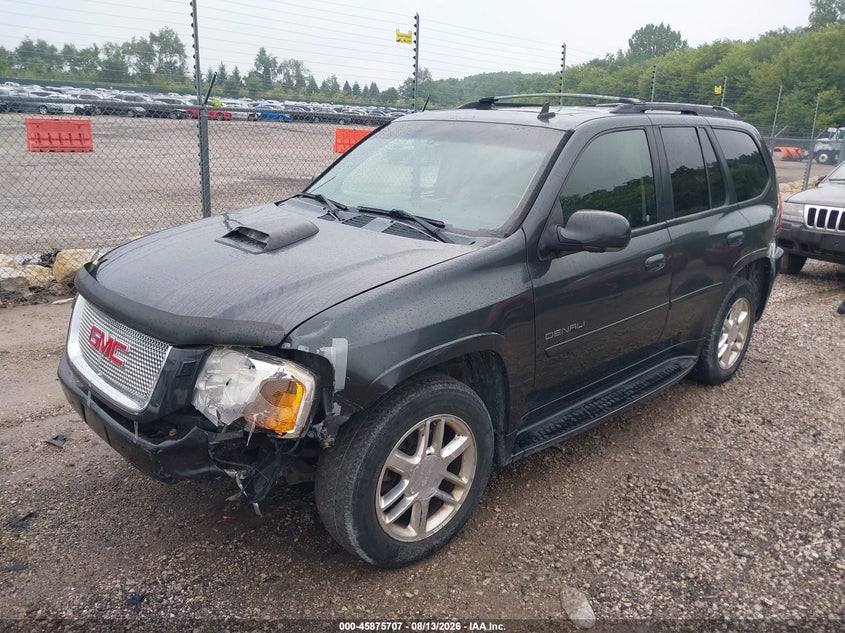 2006 GMC ENVOY auction photo 2