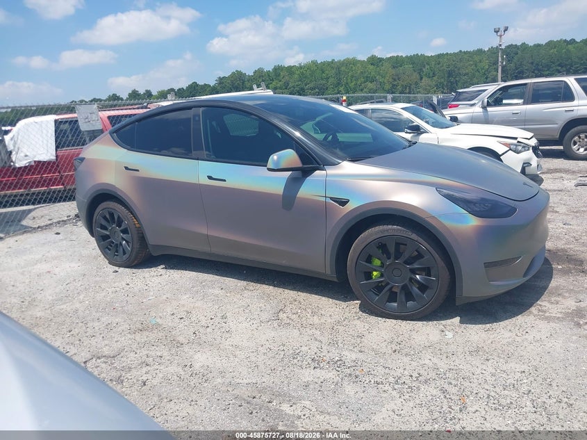 TESLA MODEL Y 2022 VIN 7SAYGDEE0NF426762