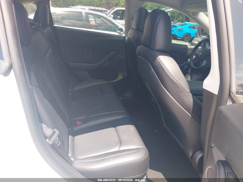 TESLA MODEL Y 2022 VIN 7SAYGDEE0NF426762