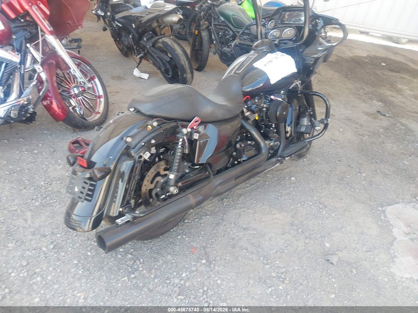 HARLEY-DAVIDSON FLTRXS 2020