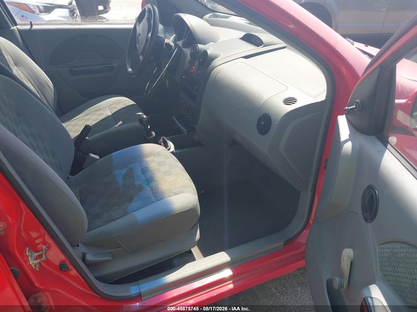 2005 CHEVROLET AVEO auction photo 5