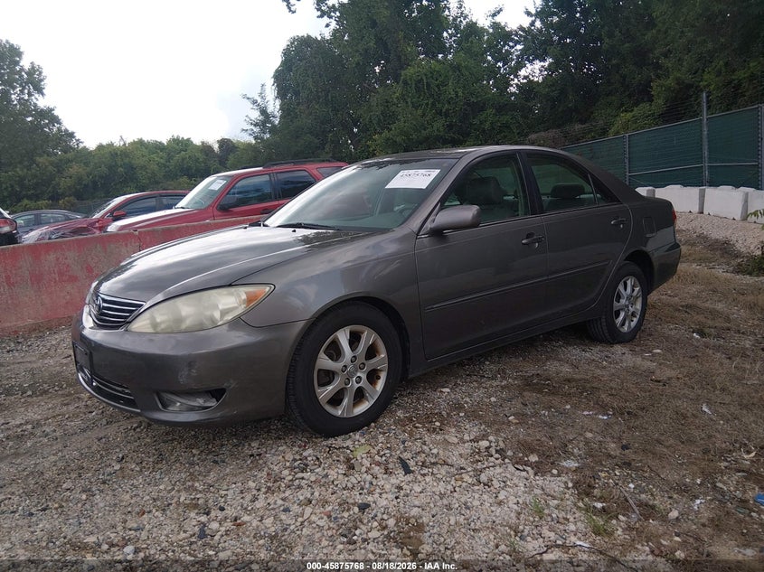 2006 Toyota Camry, Удар спереду, IAAI, VIN 4T1BF30K46U633432 — фото 2