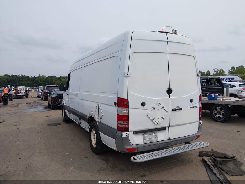 2011 MERCEDES-BENZ SPRINTER 2500 auction photo 3