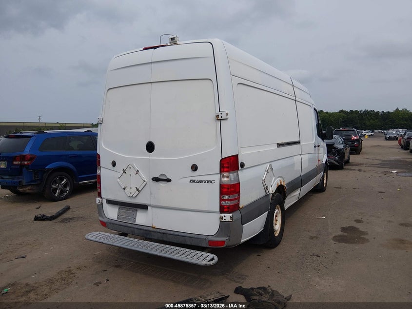 2011 MERCEDES-BENZ SPRINTER 2500 auction photo 4