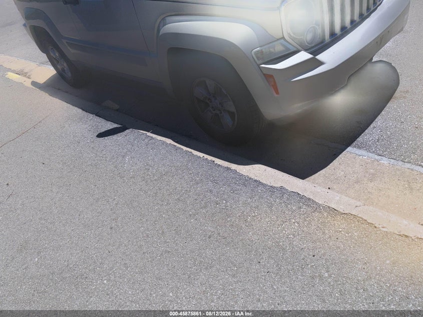 2011 JEEP LIBERTY auction photo 1