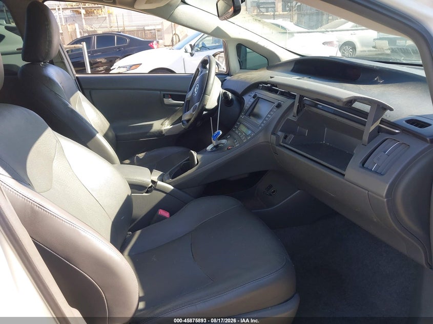 2011 TOYOTA PRIUS auction photo 5