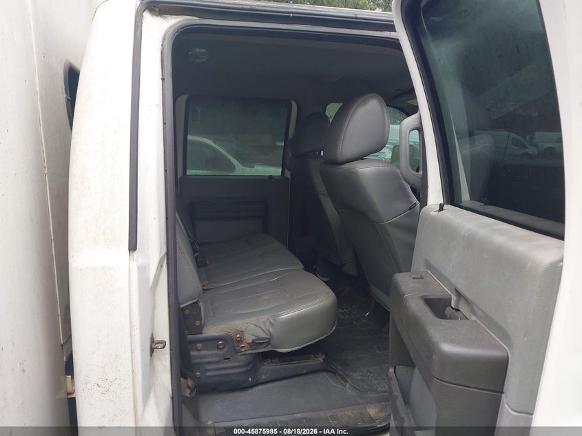2015 FORD F-350 CHASSIS auction photo 8