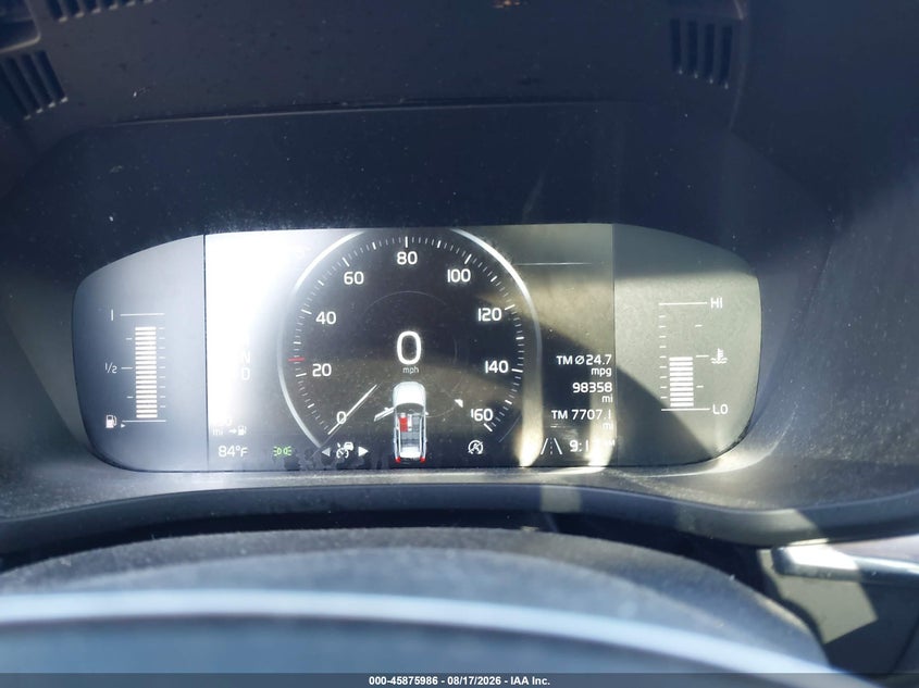VOLVO XC60 2018 VIN YV4102RK3J1095635