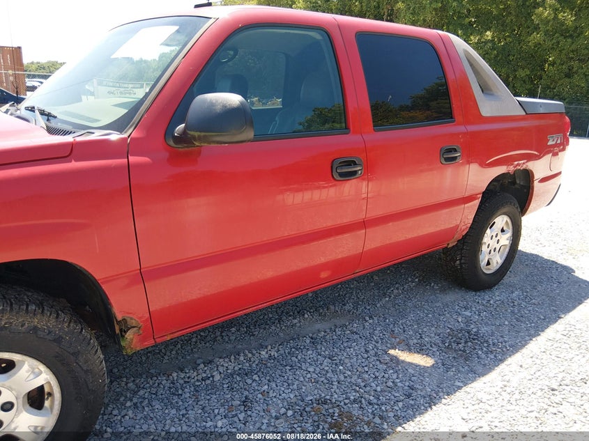 2003 CHEVROLET AVALANCHE 1500 auction photo 6