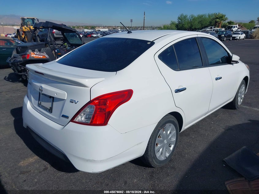 2015 NISSAN VERSA auction photo 4