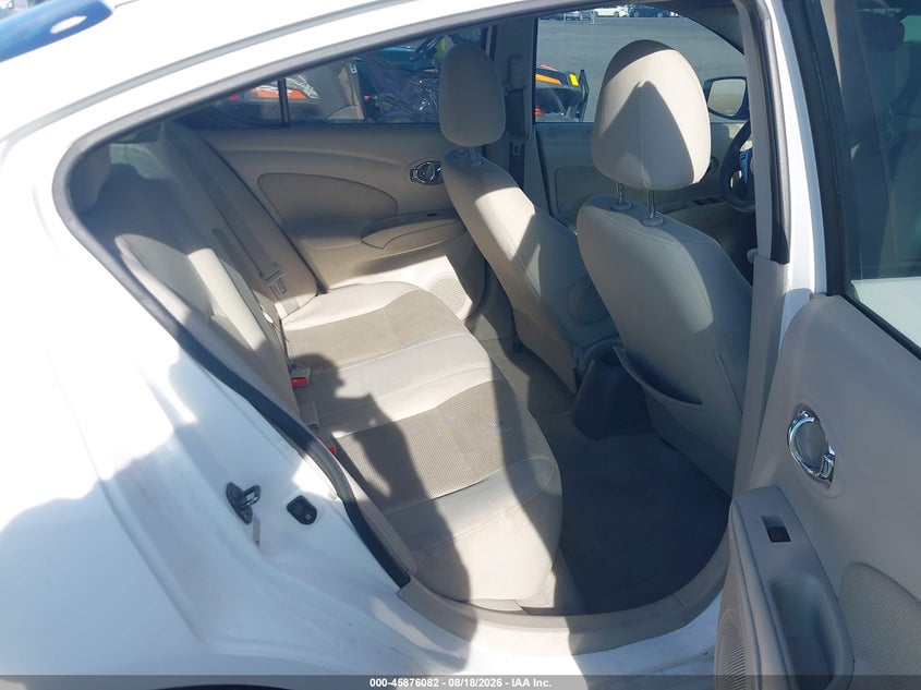 2015 NISSAN VERSA auction photo 8
