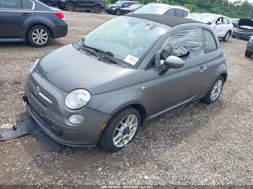 2013 FIAT 500C auction photo 2
