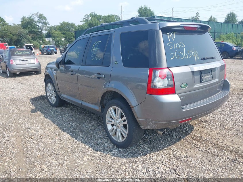 2010 LAND ROVER LR2 auction photo 3