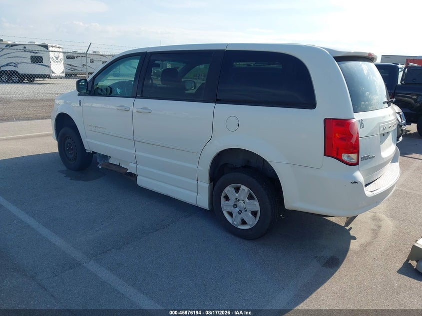 2012 DODGE GRAND CARAVAN auction photo 3