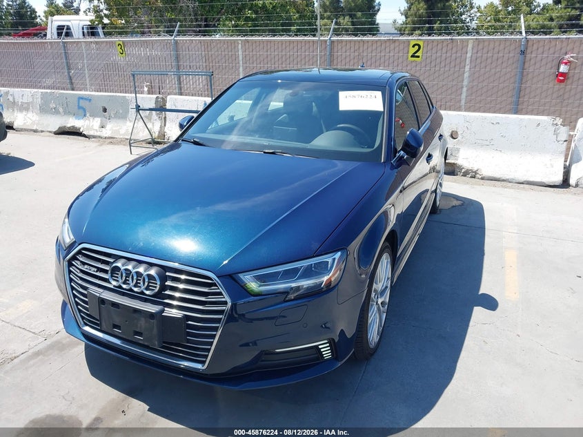 2018 AUDI A3 E-TRON auction photo 6