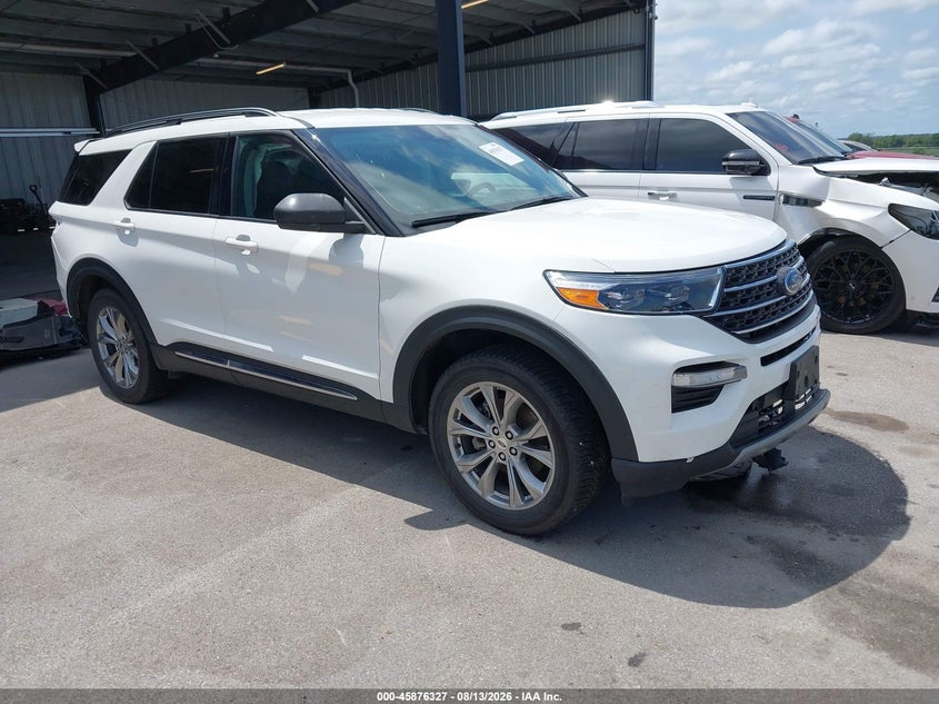 2022 FORD EXPLORER auction photo 1