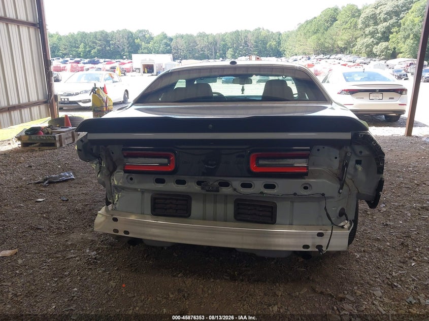 DODGE CHALLENGER - zdjęcie 17