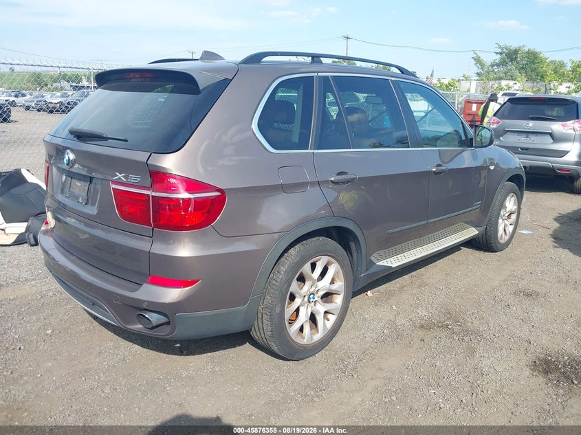 BMW X5 2013 VIN 5UXZV4C58D0E02525