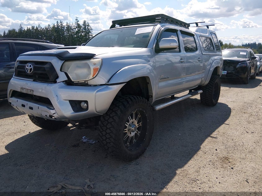 2013 TOYOTA TACOMA auction photo 2