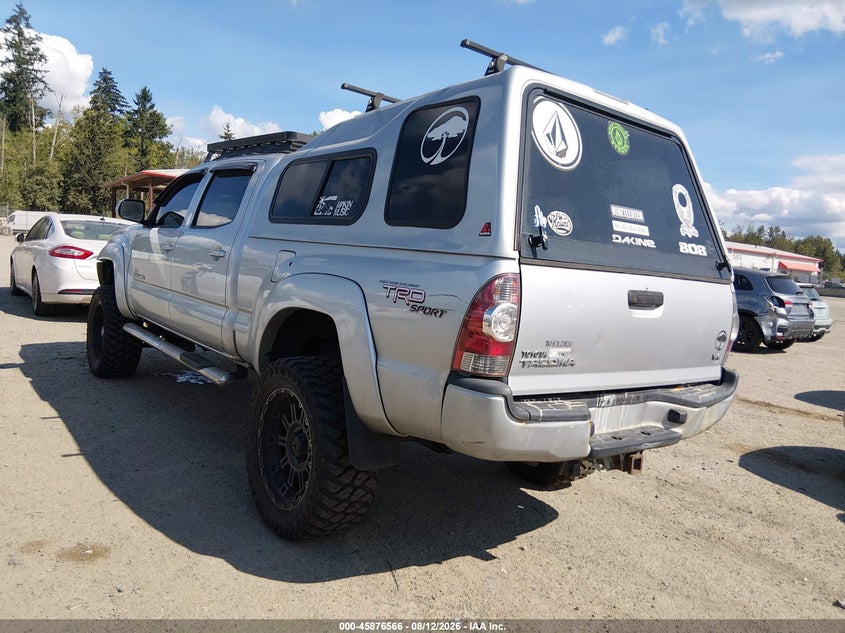 2013 TOYOTA TACOMA auction photo 3