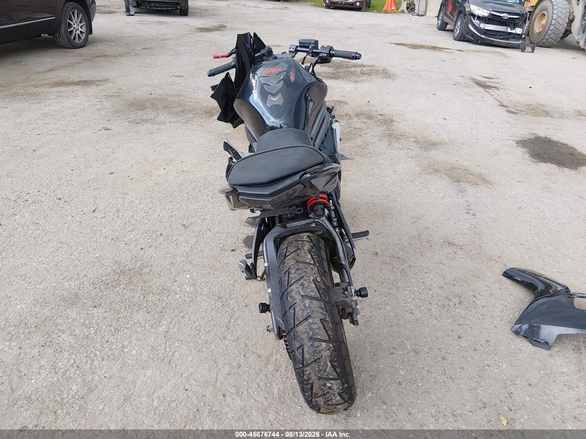 KAWASAKI EX650 2012