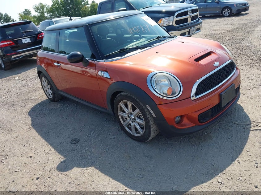 2012 Mini Cooper S, Left Front, IAAI, VIN WMWSV3C56CTY18240