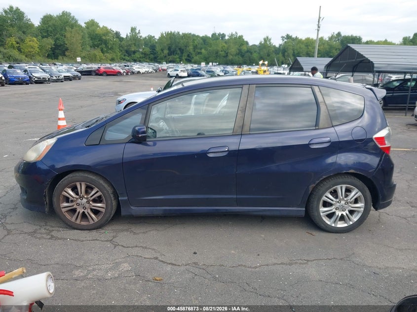 HONDA FIT 2009 VIN JHMGE88429S030400