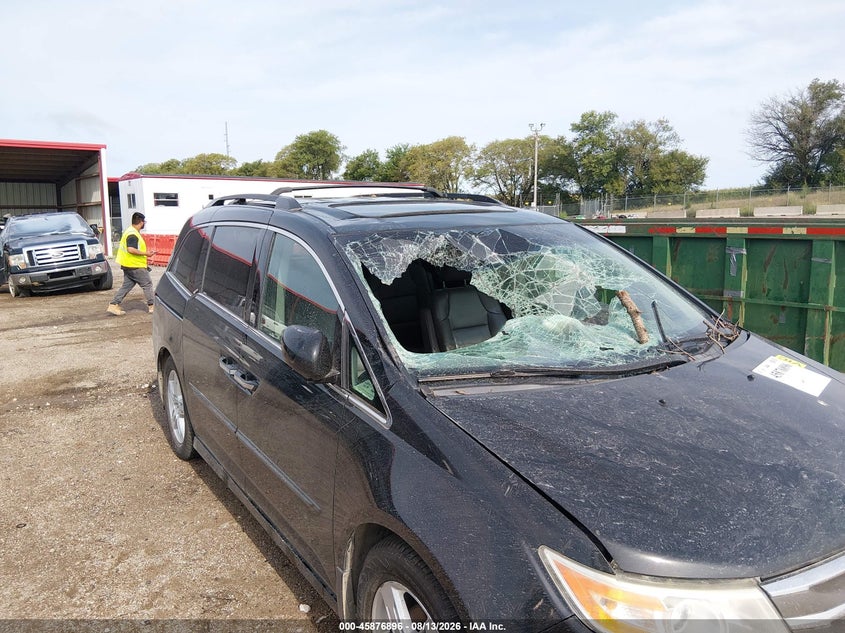 2013 HONDA ODYSSEY auction photo 6