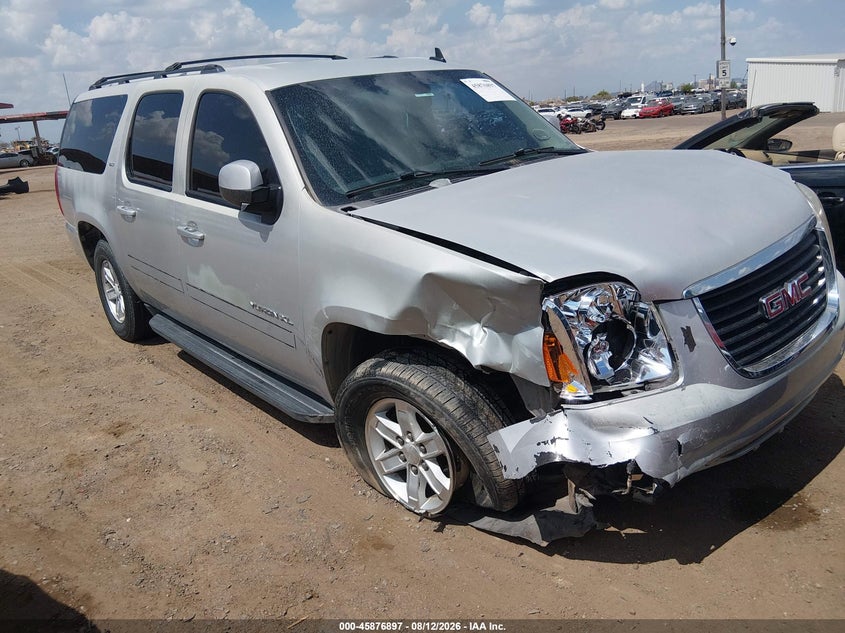 2013 GMC YUKON XL 1500 auction photo 1