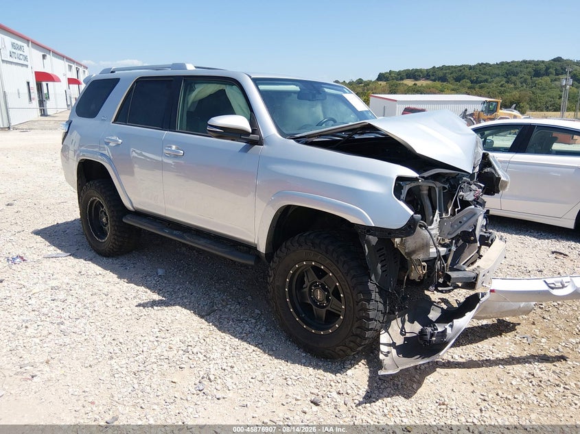 2016 TOYOTA 4RUNNER auction photo 1