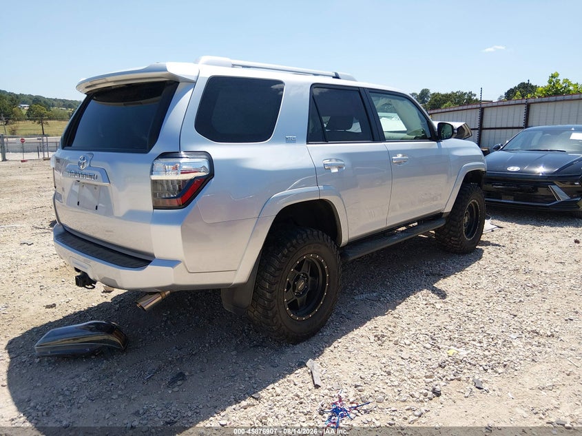 2016 TOYOTA 4RUNNER auction photo 4