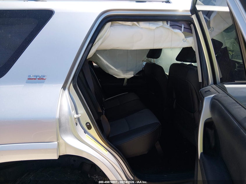 2016 TOYOTA 4RUNNER auction photo 8