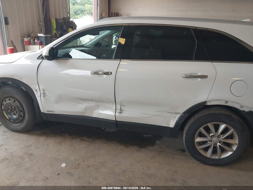 2017 KIA SORENTO auction photo 6