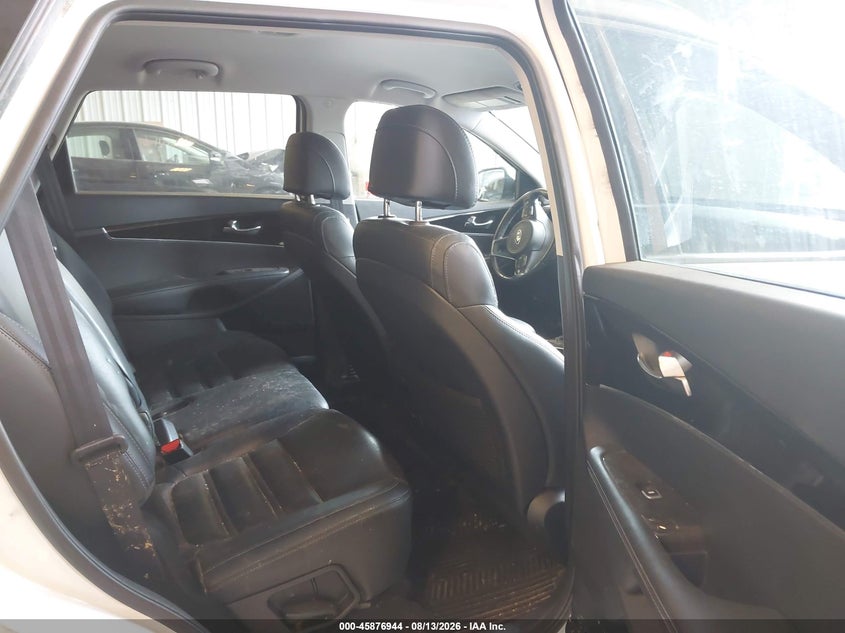 2017 KIA SORENTO auction photo 8
