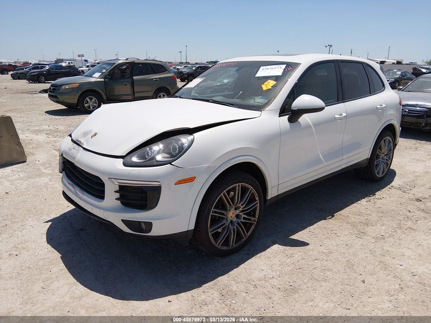 PORSCHE CAYENNE 2017 VIN WP1AA2A23HKA90627