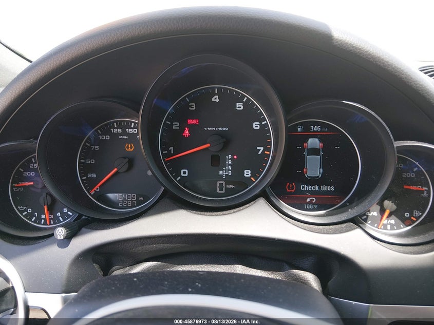 PORSCHE CAYENNE 2017 VIN WP1AA2A23HKA90627