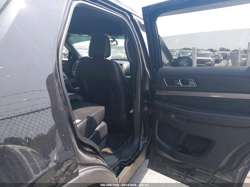 2018 FORD EXPLORER auction photo 8