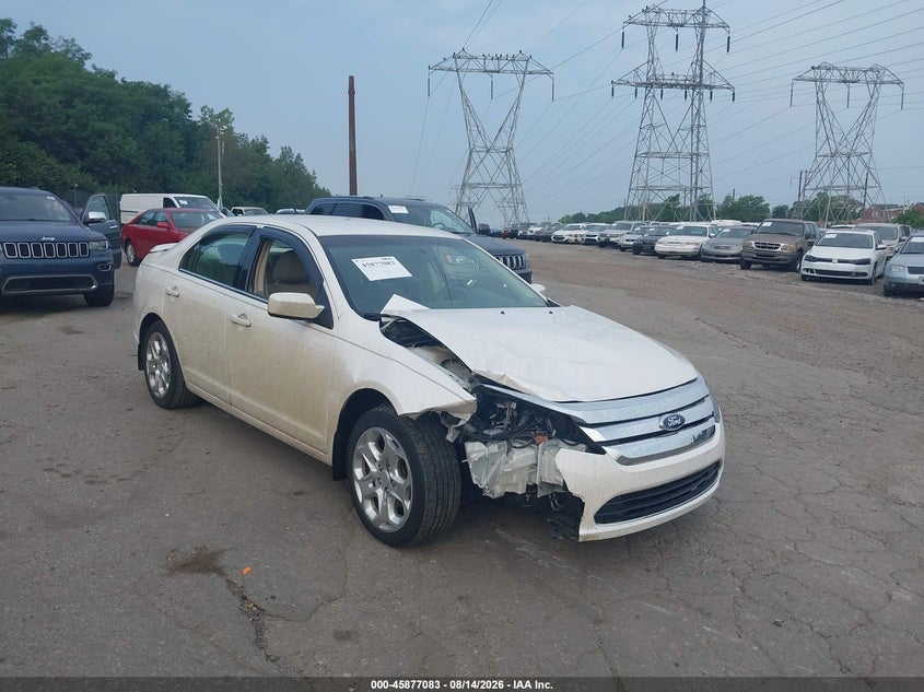 Vin: 3fahp0hg7ar279292, lot: 46376079, ford fusion se 2010 img_1