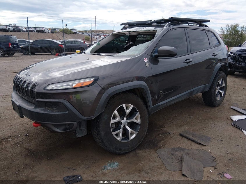 2014 Jeep Cherokee, Перед і зад, IAAI, VIN 1C4PJMBS8EW196971 — фото 2