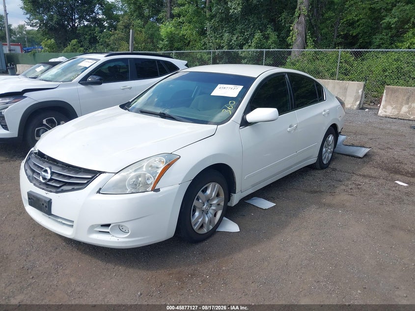 2011 Nissan Altima, Right Side, IAAI, VIN 1N4AL2AP6BC156361 — photo 2