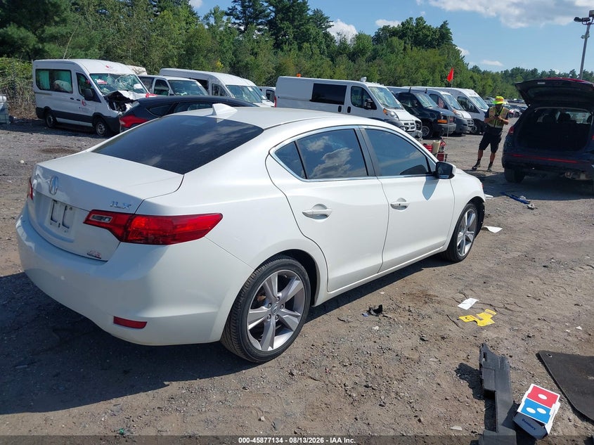 2013 Acura ILX, Front End, IAAI, VIN 19VDE1F79DE010125 — photo 2