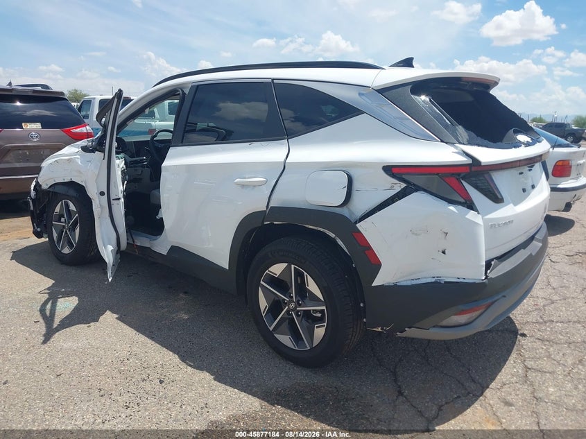 2025 HYUNDAI TUCSON HYBRID auction photo 3