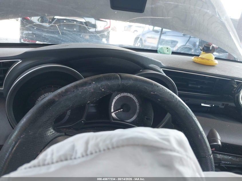 2015 SCION TC auction photo 7