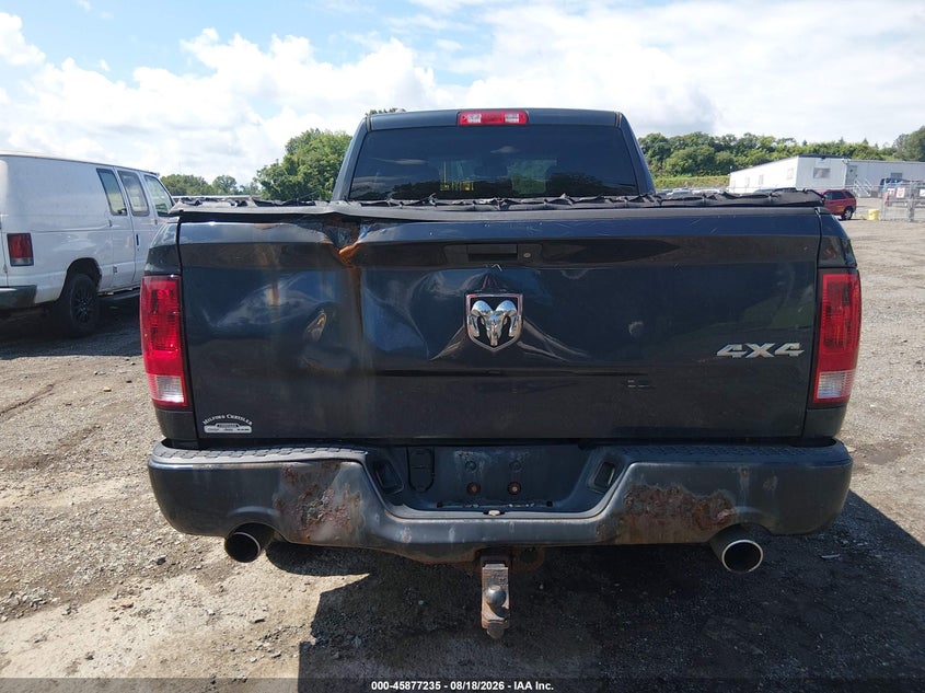 2014 RAM 1500 auction photo 6