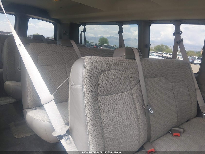 2016 CHEVROLET EXPRESS 3500 auction photo 8
