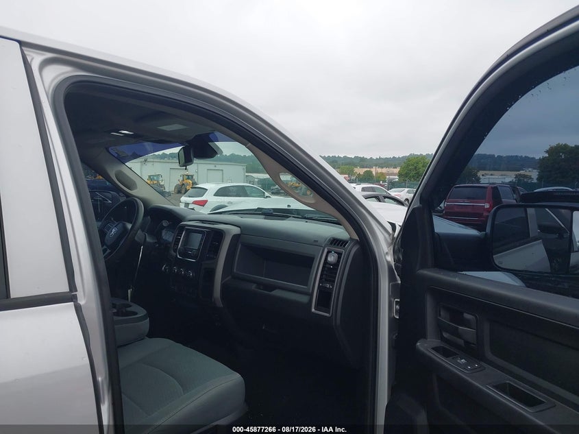 2016 RAM 2500 auction photo 5