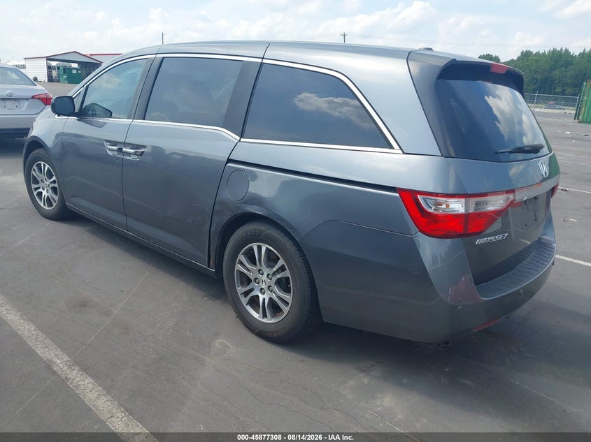 2011 HONDA ODYSSEY auction photo 3