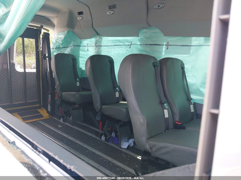 2017 FORD TRANSIT-350 auction photo 8